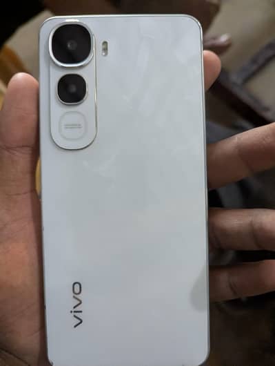 Vivo Y400