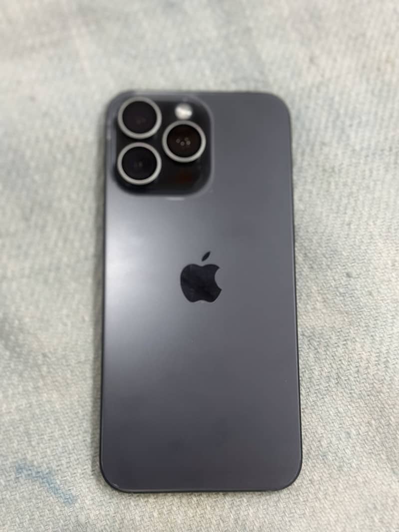 Apple iPhone 15 Pro Max 256GB | LLA | JV | Black 2