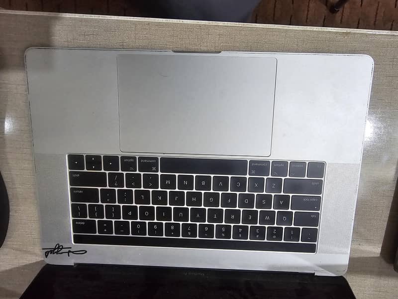 Macbook pro 15" 2016 & 2017 7