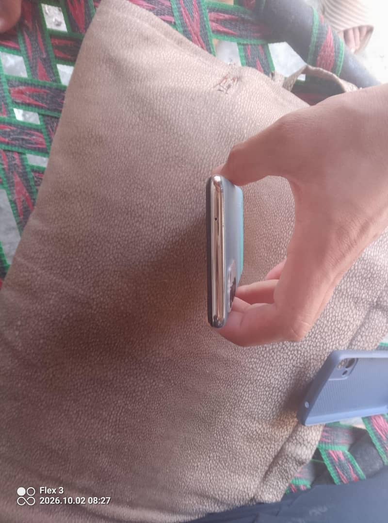 OPPO Reno 3