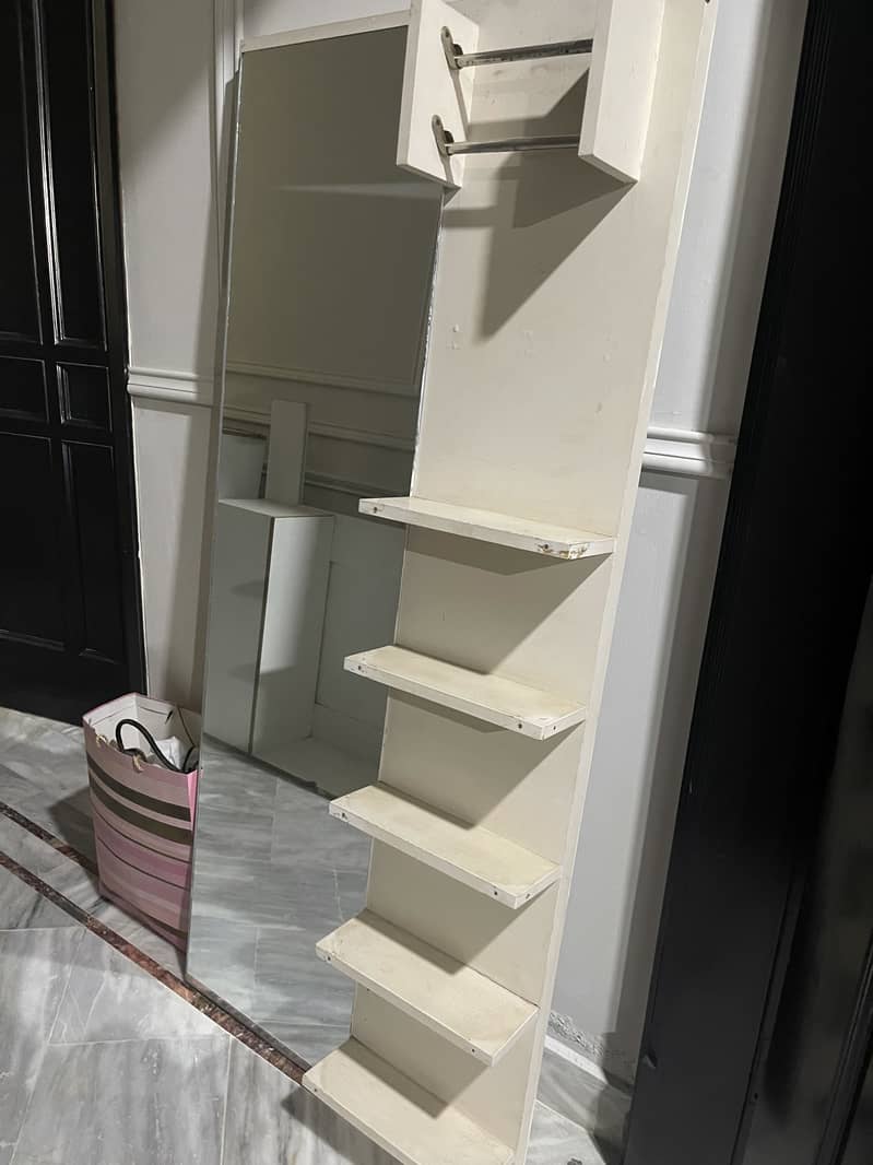 Wall mirror 0
