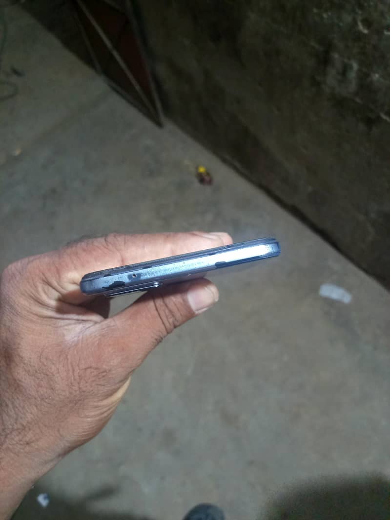 Vivo V21 2