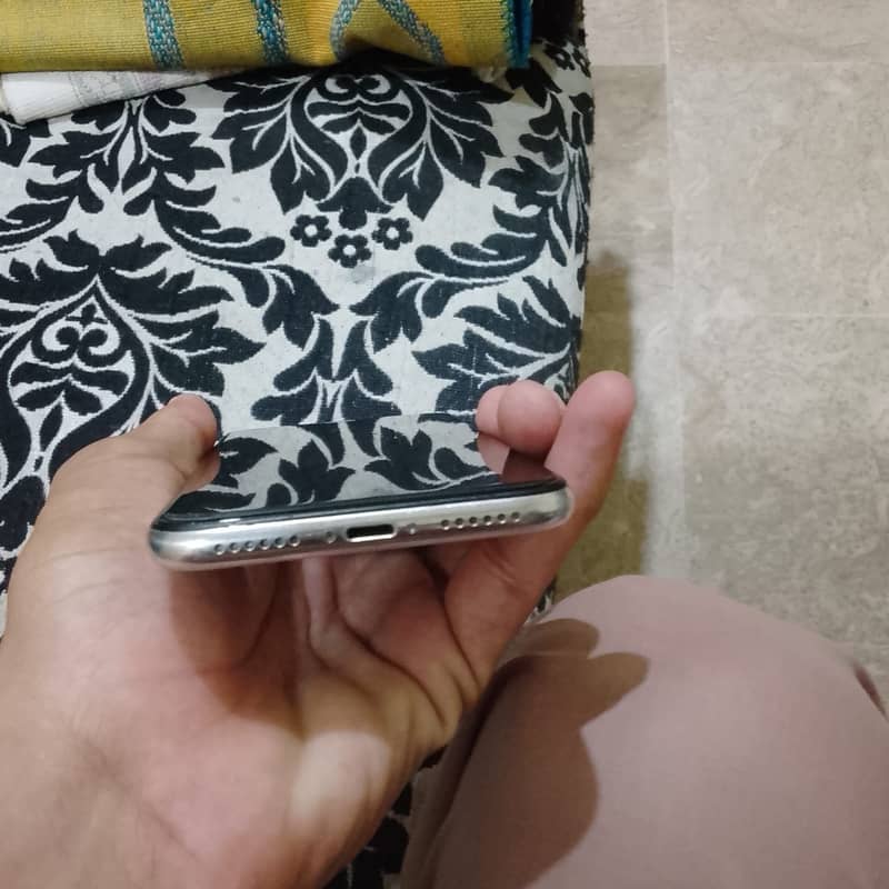 Apple iPhone X 1
