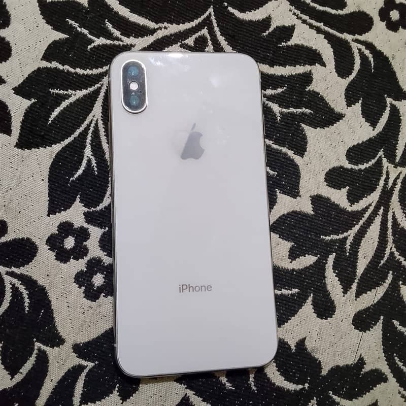 Apple iPhone X 3