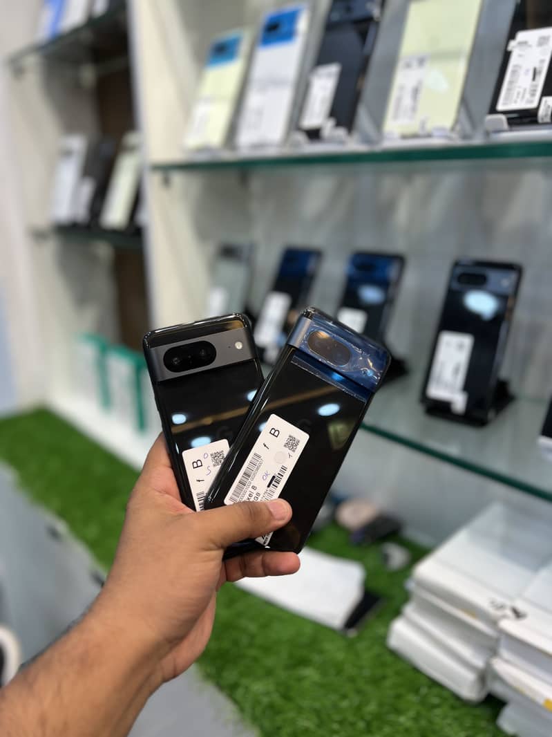 Google Pixel 8 8