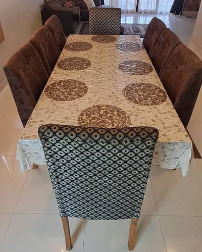 8 seater big size good quality dinning table