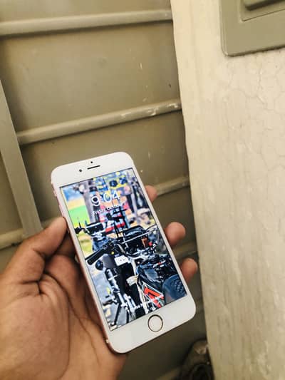 Apple iPhone 6S