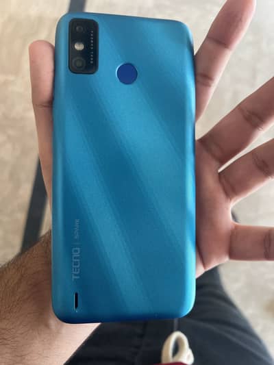 Tecno Spark 6 Go with box