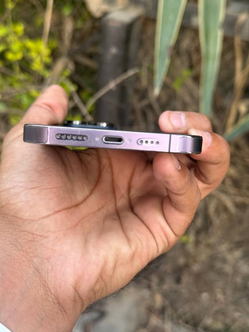 Apple iPhone 14 Pro Max 2
