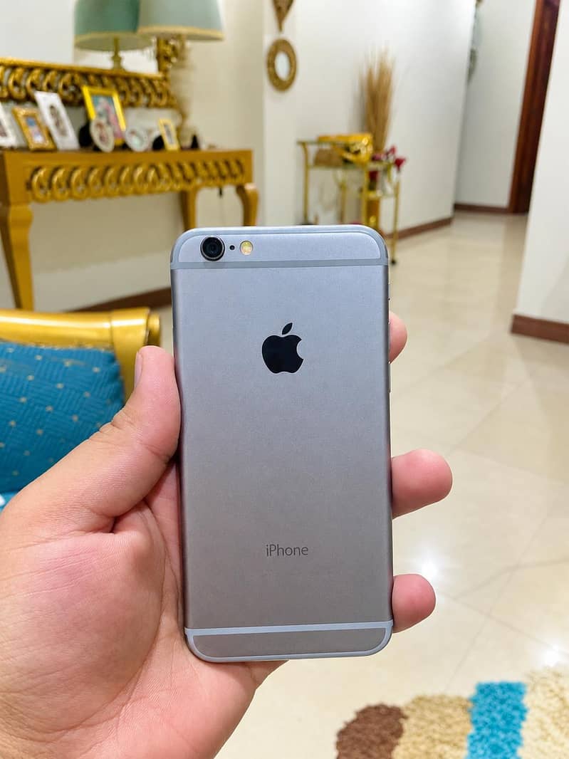 Apple iPhone 6 0