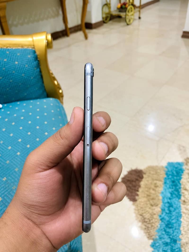 Apple iPhone 6 2