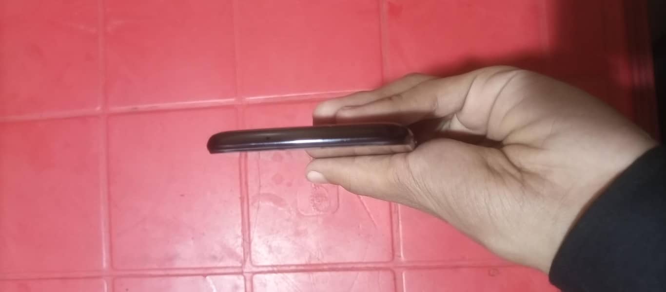 One Plus 6T 3