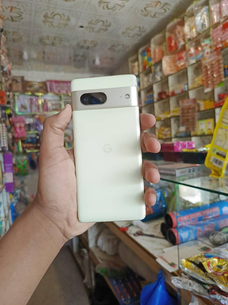 Google Pixel 7 0