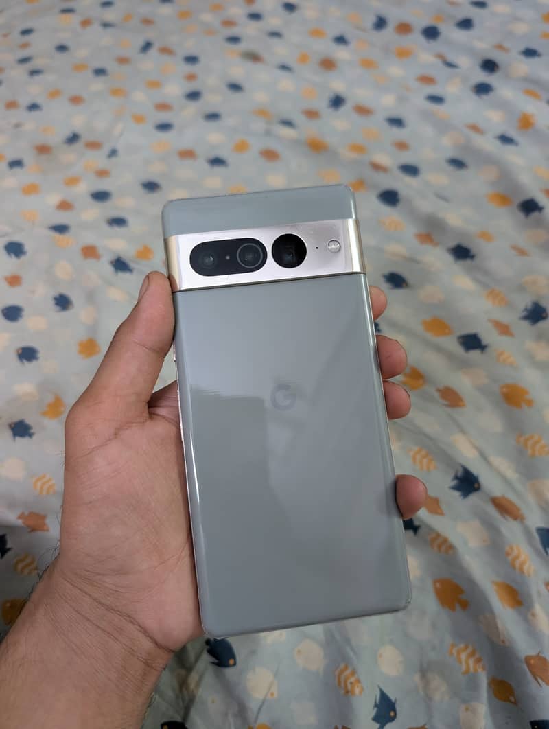 Google Pixel 7 Pro 2