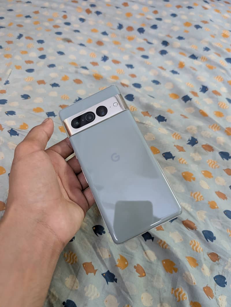 Google Pixel 7 Pro 4