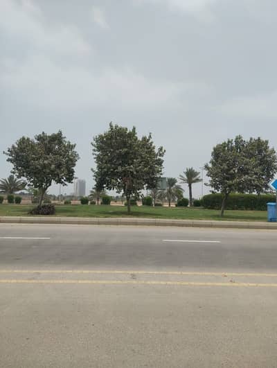 Prime Location 1000 Square Yards Residential Plot For sale In Beautiful Bahria Town - Precinct 7
