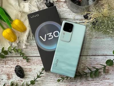 Vivo v30 5g 12/256gb complete box available