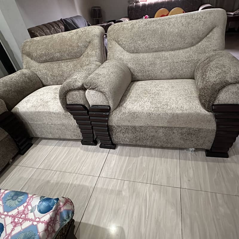 5 seater sofa 4