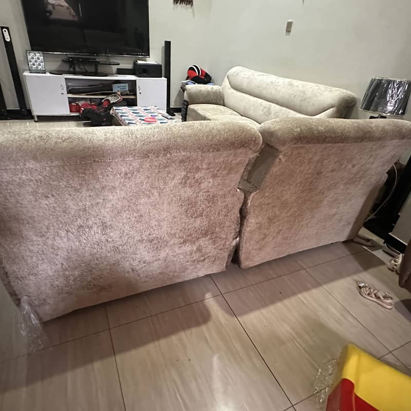5 seater sofa 7