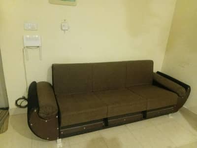 sofa b ha or bed b ban jata ha