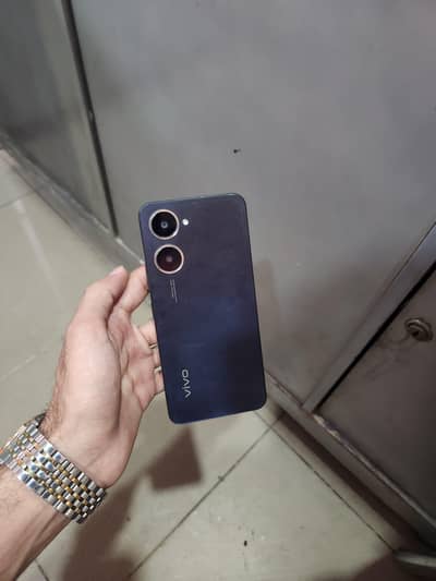 Vivo Y03
