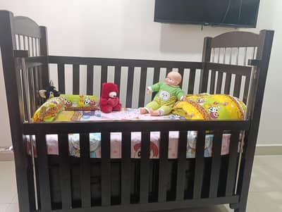 Baby Wooden Cot / Baby Crib with Mattress