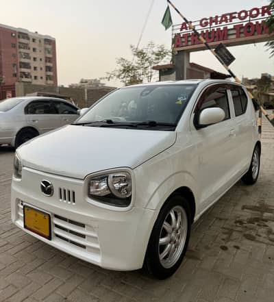 Suzuki Alto Japanese hybrid. bumper-to-bumper original paint.