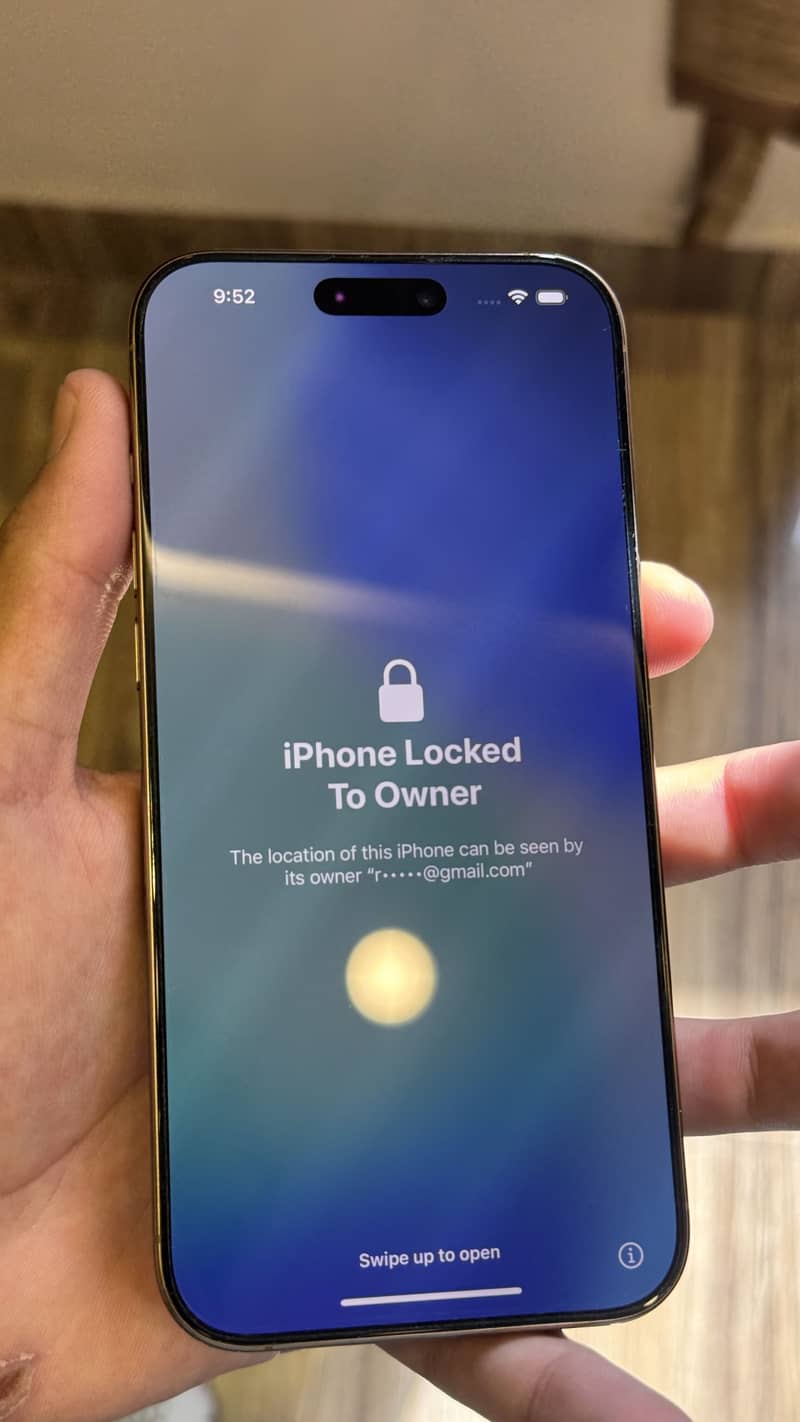 Apple iPhone 16 Pro Max 5
