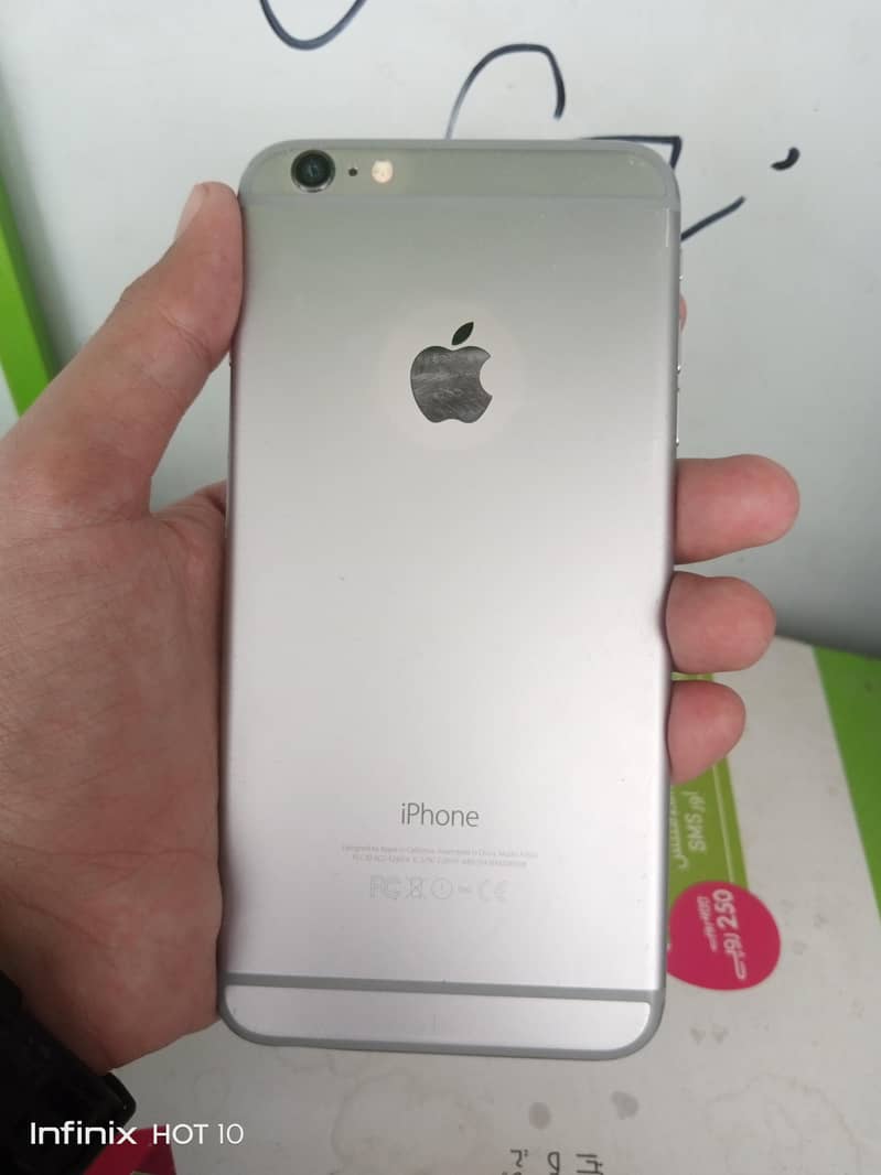 Apple iPhone 6 Plus 1