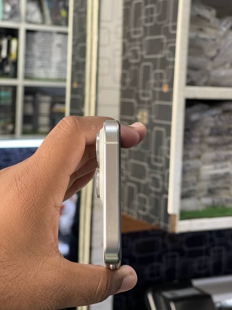 Iphone 15 Pro Max (512gb) 1