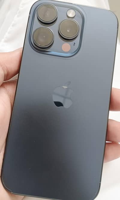 Apple iPhone 15 Pro
