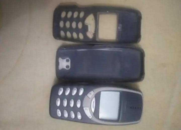 Nokia Model 3310 6