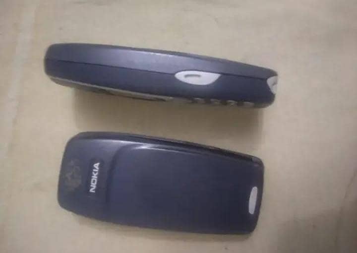 Nokia Model 3310 7