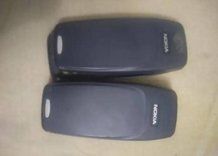 Nokia Model 3310 8