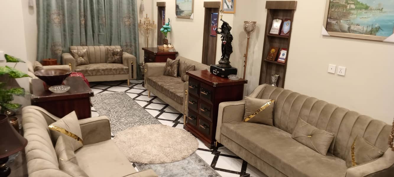 7 Sofa set / Bed set / Console / Carpets / centre table / Drcors 0