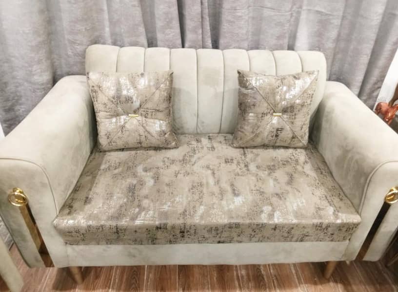 7 Sofa set / Bed set / Console / Carpets / centre table / Drcors 9