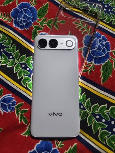 Vivo v80 lite 5g mobile 8 Gp ram 256 memory just box open