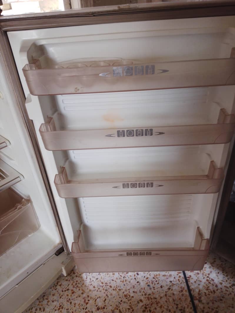 Dawlance Fridge 1
