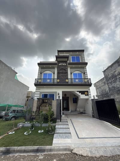 5 Marla House At Gulberg Greens