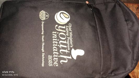 Cm laptop bag is for sale