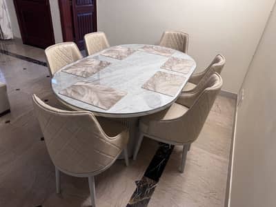 6 seater Dining Table