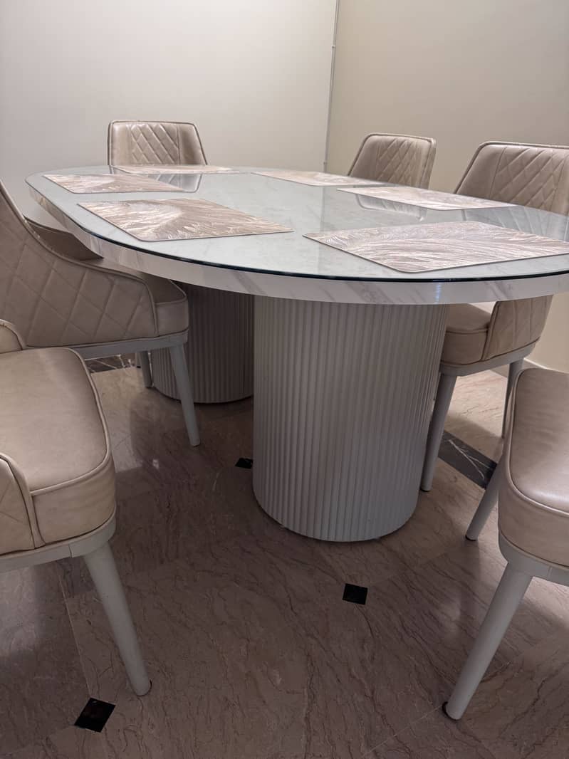 6 seater Dining Table 1