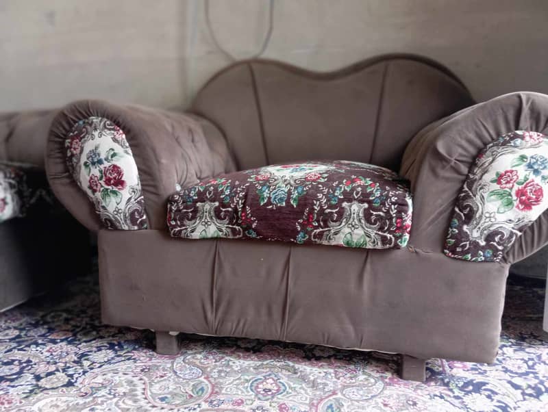 Sofa Set 5 seater 1