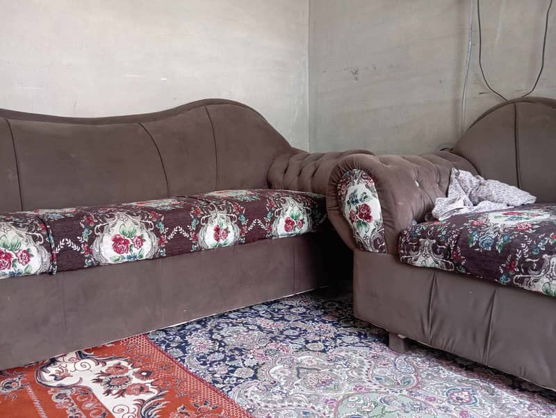 Sofa Set 5 seater 2