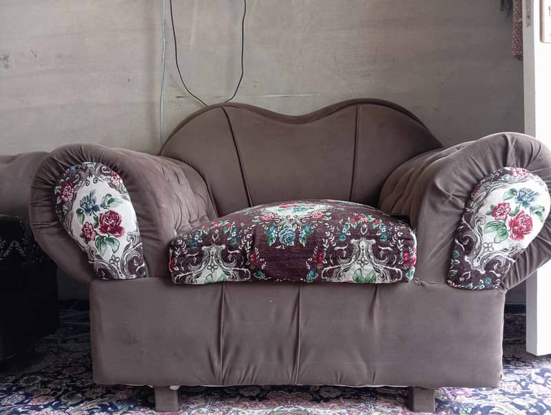 Sofa Set 5 seater 3