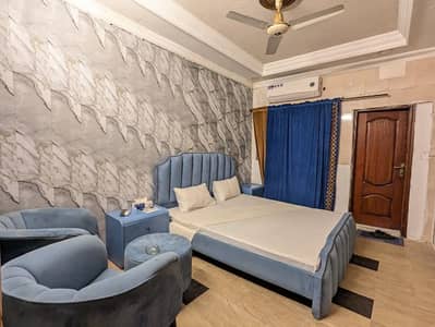 FOR RENT Luxury Furnished 9-Beds Double Storey Long & Short Terms F_7/2