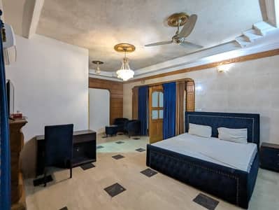 FOR RENT Luxury Furnished 9-Beds Double Storey Long & Short Terms F_7/2