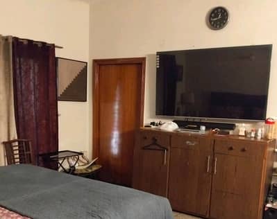 Prime Location Model Town House For sale Sized 1 Kanal