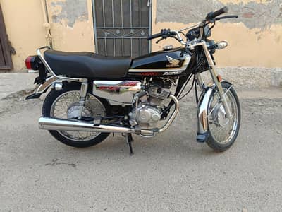 CG 125s special edition Black