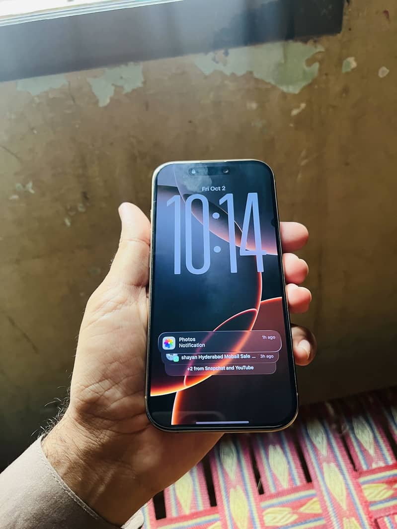Apple iPhone 16 Pro 5